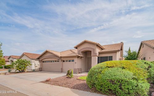 605 Anderson Ave, Phoenix, AZ 85022-2373