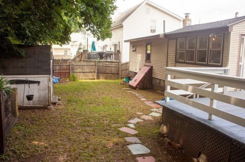 390 Bridle Path, Worcester MA  01604-1353 exterior