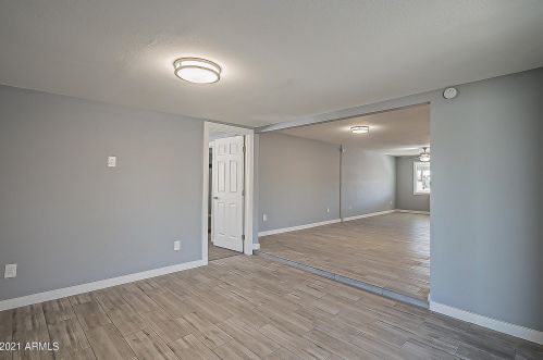 1614 65th Ave, Phoenix AZ 85033-1603 exterior