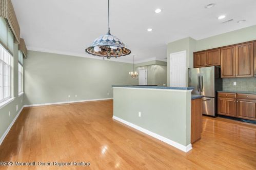 33 Crooked Stick Rd, Jackson Twp NJ 08527-4032 exterior