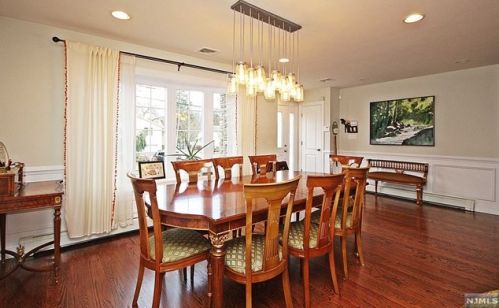 96 11th St, Cresskill NJ  07626-2402 exterior