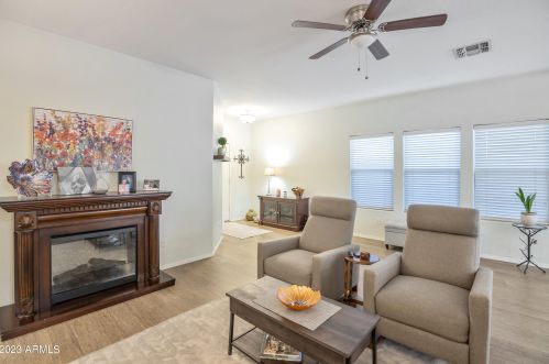 26219 41 Way, Phoenix AZ 85042-6304 exterior