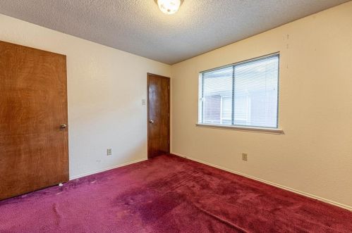 4829 Crestpoint Ln, Garland TX exterior