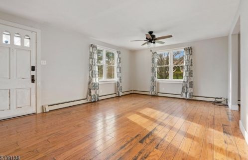 35 Fairview Ave, Milford NJ 08848-1006 exterior