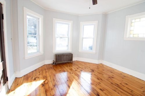 154 Eastern Ave, Worcester MA  01605-2814 exterior