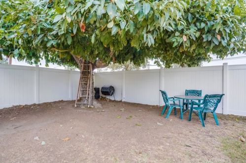 13576 Dittmar Dr, Whittier CA 90605-2228 exterior