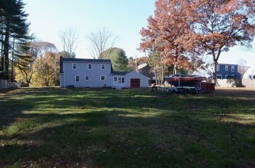 25 Hope Rd, Hingham MA 02043-3465 exterior