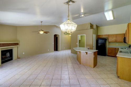 20410 30th St, Phoenix AZ  85050-4716 exterior