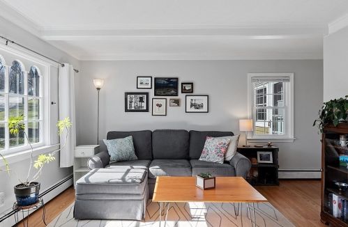 14 Meadow Ln, Worcester MA  01602-1604 exterior