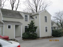 132 Rand Ter, Newton, MA 02466-2422