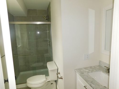 327 Quincy St, Fall River MA  02720-4421 exterior