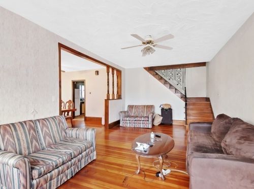 21 Kenwood Rd, Everett MA 02149-3015 exterior