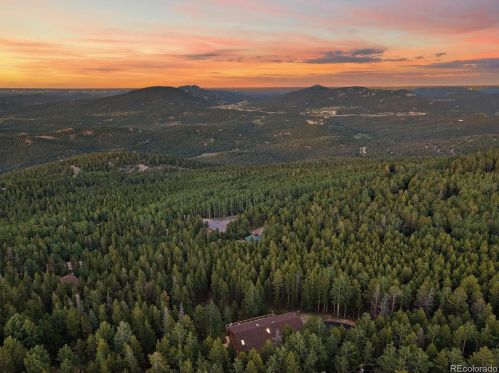 10777 Timothys Dr, Conifer CO 80433-8211 exterior