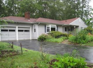 620 Norton Ave, Taunton MA  02780-7249 exterior