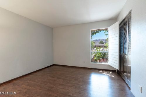 9226 33 Way, Phoenix AZ 85028-4920 exterior