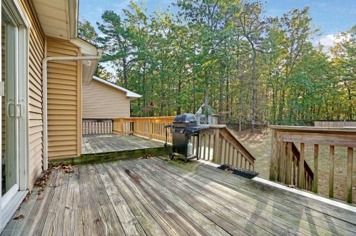 715 Reed Rd, Jackson Twp NJ 08527-4737 exterior