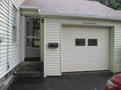 235 Mountain St, Worcester MA  01606-1207 exterior