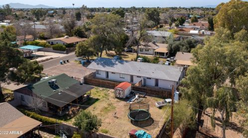 2528 Belmont Ave, Phoenix AZ 85051-6618 exterior