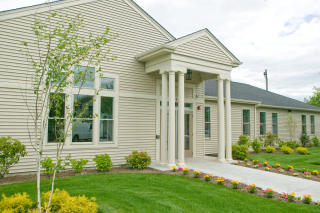 42 Hill Rd, New Bedford MA  02740-1865 exterior