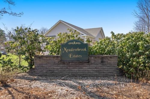 6 Mountain Ash Rd, East Bridgewater, MA 02333-1585