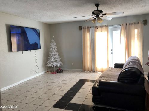 4036 76 Ave, Phoenix AZ 85033-1237 exterior