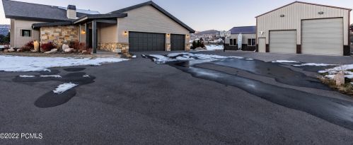 8449 Silver Crk Rd, Park City UT exterior