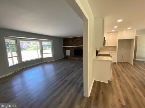 28078 Gaunts Bridge Rd, Columbus NJ  08022-1812 exterior