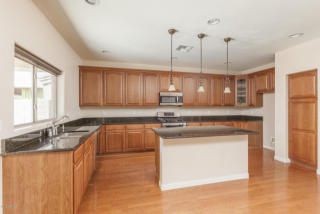 23516 25th Pl, Phoenix, AZ 85024-5224