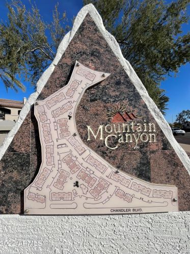 3236 Chandler Blvd, Phoenix AZ 85048-7207 exterior