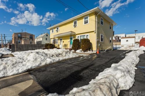 34 Sharot St, Carteret, NJ 07008-3002