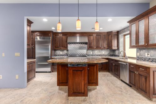 2525 53rd St, Phoenix AZ  85008-2603 exterior