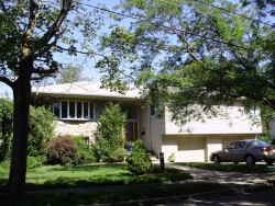 52 Nardell Rd, Newton, MA 02459-2821