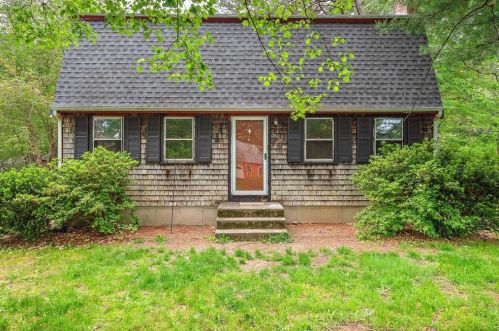 21 Nancy Dr, Plymouth, MA 02360-6214