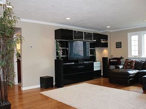 141 Willard St, Quincy MA 02169-1556 exterior