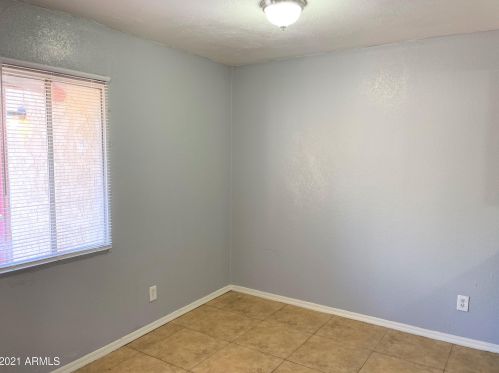 5330 Belleview St, Phoenix AZ  85043-1769 exterior