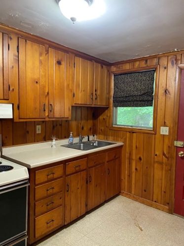 26 Scenic Dr, Worcester MA 01602-2224 exterior