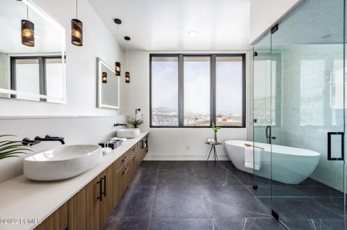 7965 Glenwild Dr, Park City UT 84098-5592 exterior