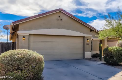 4551 Cottontail Rd, Phoenix, AZ 85086-1452