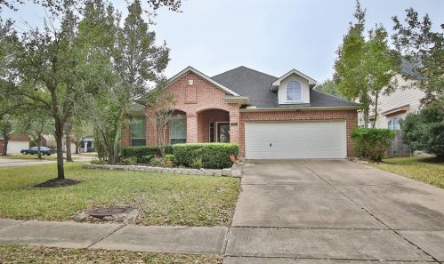 211 Briar Trace Ln, Richmond TX  77406-2164 exterior