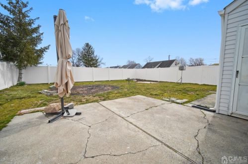 86 Marion St, Carteret NJ  07008-2027 exterior