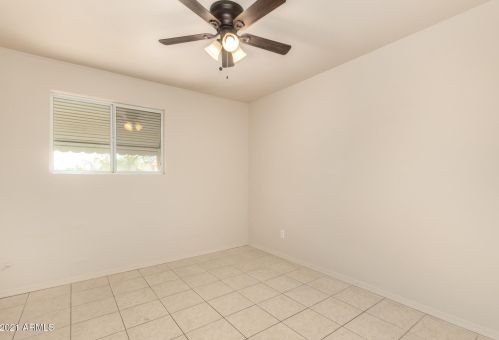 5061 Avalon Dr, Phoenix AZ 85015-5684 exterior