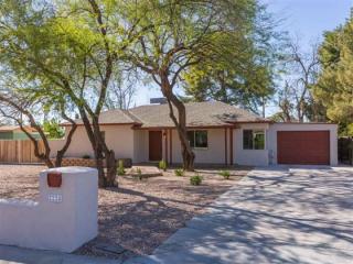 2224 38 St, Phoenix AZ  85018-4114 exterior