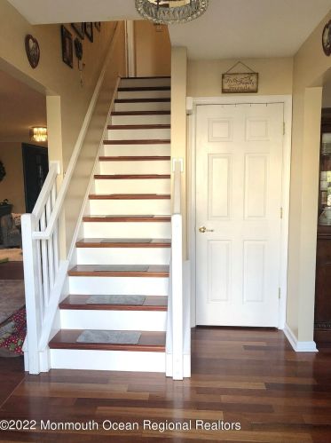 353 Brookfield Dr, Jackson Twp NJ  08527-3875 exterior