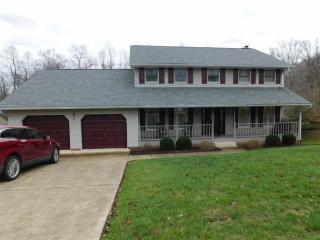 4679 Canterbury Ct, Ashland, KY 41101-6802