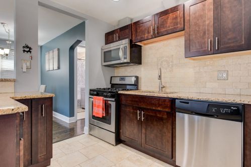 3618 Oak Park Ave, Forest View IL 60402-3865 exterior