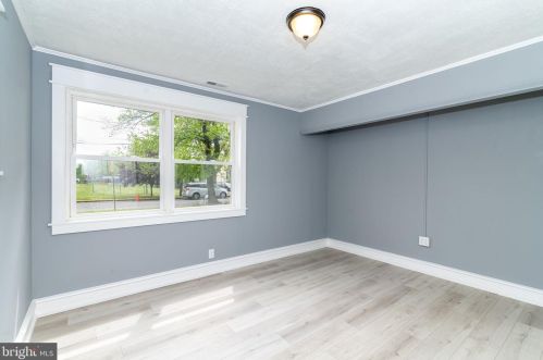 246 Queen St, West Deptford NJ  08096-2254 exterior