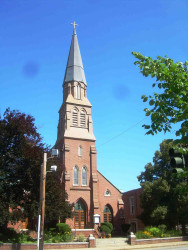 1515 Washington St, Newton, MA 02465-2219