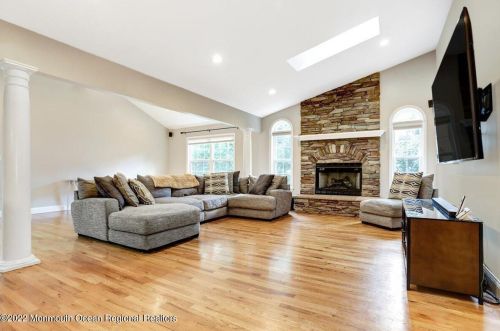 632 Winterberry Blvd, Jackson Twp NJ 08527-5342 exterior