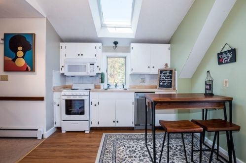 251 Sandwich St, Plymouth MA 02360-2132 exterior