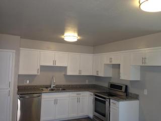 8243 Avalon Dr, Phoenix AZ  85033-4710 exterior